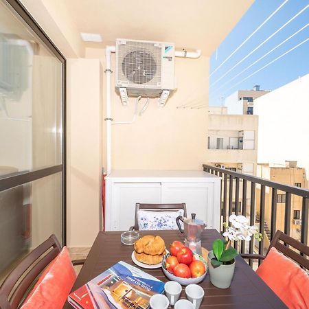 Sea Bliss Apartments With Terrace Just Off Seafront In St Paul'S Bay - By Getawaysmalta خليج سانت بول المظهر الخارجي الصورة